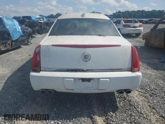 2009 Cadillac DTS Professional Limousine z VIN 1GEEK90Y09U550239, wystawiony jako Copart lot #56123134 z przebiegiem Nie podano mil oraz Szkoda całkowita • Salvage title. Historia ofert i sprzedaży dostępna na DreamBid. Obrazek 6.