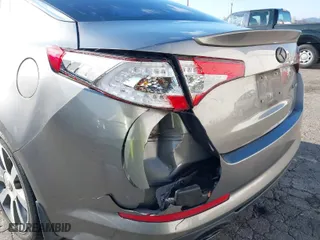 2013 Kia Optima SX w/Limited Pkg with VIN 5XXGR4A69DG190125, listed as a IAAI auction lot 41424498 with 134,056 mi miles. Bid and sale history available at carsss.com. Image 6.