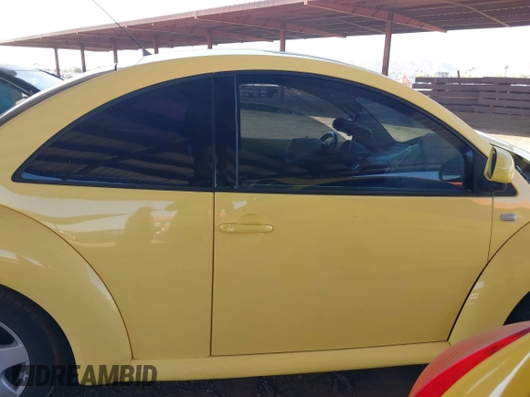 1999 Volkswagen Beetle GLS with VIN 3VWCA21C7XM472490, listed as a IAAI auction lot 42347430 with 157,911 mi miles and . Bid and sale history available at DreamBid. Image 12.