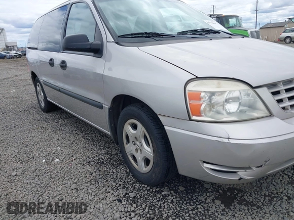 2004 Ford Freestar SE z VIN 2FMZA51664BA73569, wystawiony jako IAAI lot #39712844 z przebiegiem 182 013 mil mil oraz . Historia ofert i sprzedaży dostępna na DreamBid. Obrazek 6.