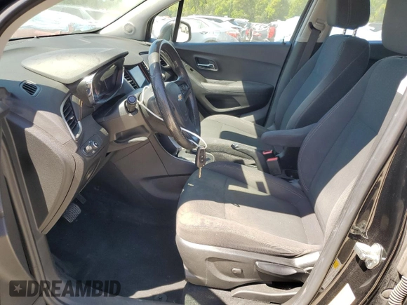2019 Chevrolet Trax LS with VIN 3GNCJKSB7KL150611, listed as a Copart auction lot 50138525 with 96,873 mi miles and Non Repairable. Bid and sale history available at carsss.com. Image 7.