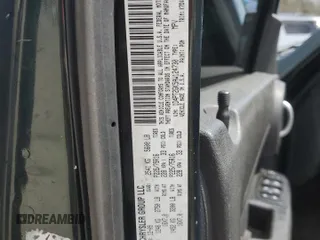 2010 Dodge Nitro SE z VIN 1D4PT2GK5AW124730, wystawiony jako Copart lot #49146165 z przebiegiem 142 706 mil mil oraz Szkoda całkowita • Salvage title. Historia ofert i sprzedaży dostępna na DreamBid. Obrazek 13.