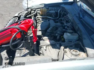 2007 Ford Escape XLT с VIN 1FMYU03137KB70780, выставлен на аукционе IAAI как лот 43024601 с пробегом 151 424 миль миль и . История ставок и продаж доступна на DreamBid. Изображение 12.