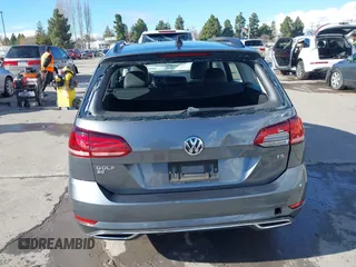 2018 Volkswagen Golf SportWagen S with VIN 3VWD17AUXJM752387, listed as a IAAI auction lot 41526120 with 25,199 mi miles. Bid and sale history available at carsss.com. Image 16.