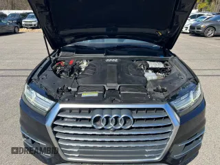 2017 Audi Q7 Premium Plus with VIN WA1LAAF73HD037871, listed as a Copart auction lot 51755805 with 124,032 mi miles and Clean Title. Bid and sale history available at carsss.com. Image 8.