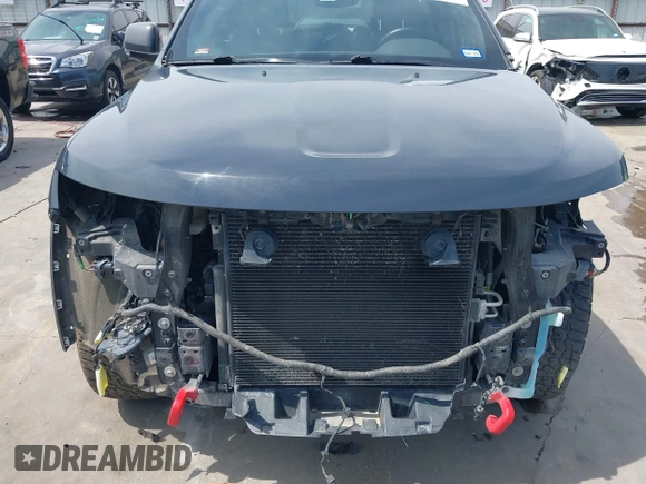 2017 Jeep Grand Cherokee Trailhawk with VIN 1C4RJFLG4HC843628, listed as a IAAI auction lot 42053878 with 83,551 mi miles and . Bid and sale history available at DreamBid. Image 6.
