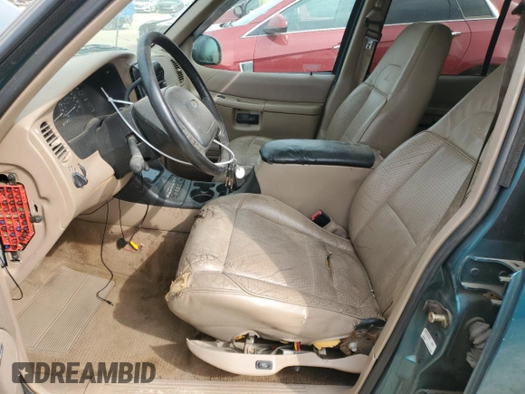 1998 Ford Explorer XL z VIN 1FMZU34E7WZA96759, wystawiony jako Copart lot #47791315 z przebiegiem 138 212 mil mil oraz Czysty tytuł • Clean title. Historia ofert i sprzedaży dostępna na DreamBid. Obrazek 7.