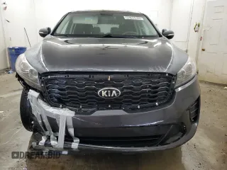 2019 Kia Sorento LX with VIN 5XYPGDA50KG482901, listed as a Copart auction lot 49705855 with 224,690 mi miles and Clean Title. Bid and sale history available at DreamBid. Image 5.
