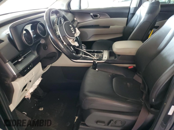 2022 Kia Carnival LXS with VIN KNDNB4H38N6171203, listed as a Copart auction lot 73063604 with 58,371 mi miles and Salvage Title. Bid and sale history available at carsss.com. Image 7.
