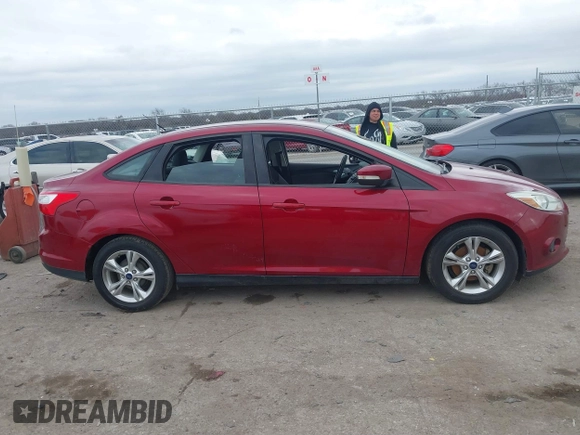 2014 Ford Focus SE with VIN 1FADP3F21EL340728, listed as a IAAI auction lot 41159162 with 125,919 mi miles. Bid and sale history available at carsss.com. Image 12.