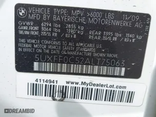 2010 BMW X5 35d with VIN 5UXFF0C52ALT75063, listed as a IAAI auction lot 41924828 with 104,513 mi miles. Bid and sale history available at carsss.com. Image 9.