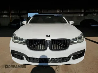 2016 BMW 7 Series 750i z VIN WBA7F0C56GGM20803, wystawiony jako Copart lot #51183415 z przebiegiem 70 728 mil mil oraz Czysty tytuł • Clean title. Historia ofert i sprzedaży dostępna na DreamBid. Obrazek 5.