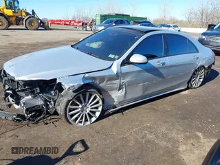 2014 Mercedes-Benz S-Class S 550 with VIN WDDUG8CB9EA032946, listed as a IAAI auction lot 41925030 with 15,304 mi miles. Bid and sale history available at carsss.com. Image 6.