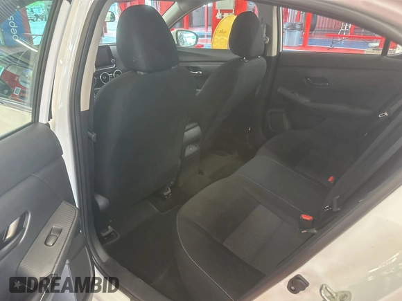2024 Nissan Sentra SV with VIN 3N1AB8CV6RY295213, listed as a IAAI auction lot 42796157 with 17,859 mi miles and . Bid and sale history available at DreamBid. Image 10.