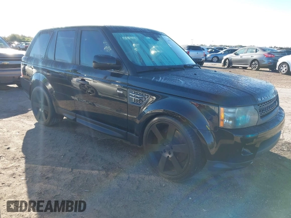 2011 Land Rover Range Rover Sport SC z VIN SALSH2E40BA274863, wystawiony jako IAAI lot #41591339 z przebiegiem 111 280 mil mil oraz . Historia ofert i sprzedaży dostępna na DreamBid. Obrazek 1.