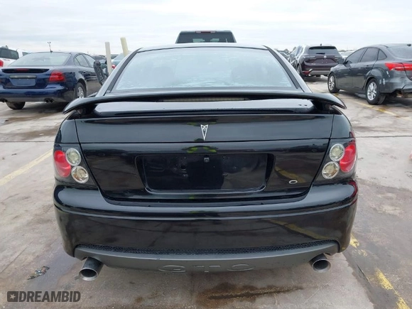 2006 Pontiac GTO with VIN 6G2VX12U46L827831, listed as a IAAI auction lot 41319936 with 102,173 mi miles. Bid and sale history available at carsss.com. Image 16.