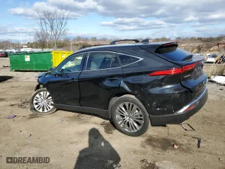 2022 Toyota Venza LE with VIN JTEAAAAH8NJ092791, listed as a Copart auction lot 37553573 with 18,963 mi miles. Bid and sale history available at carsss.com. Image 2.