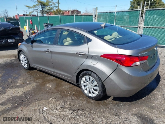 2012 Hyundai Elantra GLS with VIN 5NPDH4AEXCH067658, listed as a IAAI auction lot 41824531 with 61,204 mi miles. Bid and sale history available at carsss.com. Image 3.