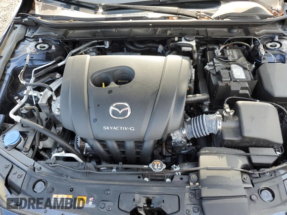 2022 Mazda 3 2.0 with VIN 3MZBPAA77NM309021, listed as a Copart auction lot 68997674 with 13,568 mi miles and Salvage Title. Bid and sale history available at DreamBid. Image 11.