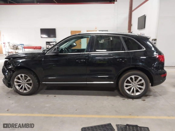 2013 Audi Q5 Premium with VIN WA1CFAFP1DA008107, listed as a IAAI auction lot 40847282 with 168,183 mi miles. Bid and sale history available at carsss.com. Image 13.