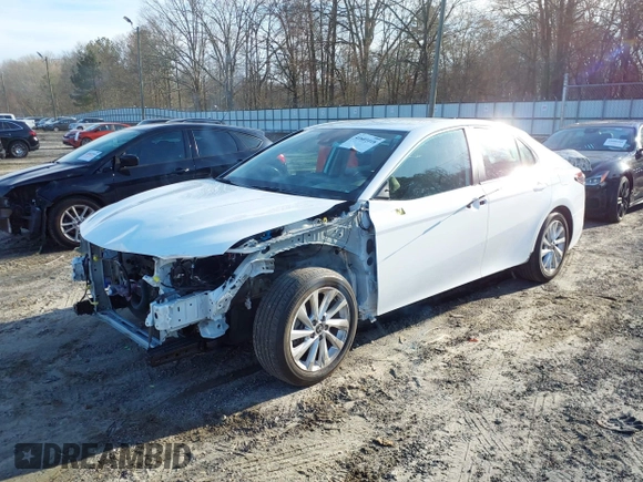 2024 Toyota Camry LE z VIN 4T1C11AK3RU879043, wystawiony jako IAAI lot #41601018 z przebiegiem 38 442 mil mil oraz . Historia ofert i sprzedaży dostępna na DreamBid. Obrazek 18.