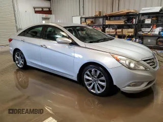 2011 Hyundai Sonata SE with VIN 5NPEC4AB6BH256346, listed as a Copart auction lot 43411485 with 147,336 mi miles and Clean Title. Bid and sale history available at DreamBid. Image 4.