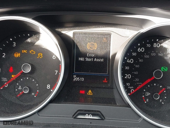 2021 Volkswagen Tiguan S with VIN 3VV1B7AX0MM151055, listed as a IAAI auction lot 41514874 with 20,513 mi miles. Bid and sale history available at carsss.com. Image 7.