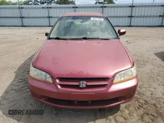 2000 Honda Accord SE with VIN JHMCG5673YC023811, listed as a Copart auction lot 56331885 with 194,416 mi miles and Salvage title. Bid and sale history available at DreamBid. Image 5.