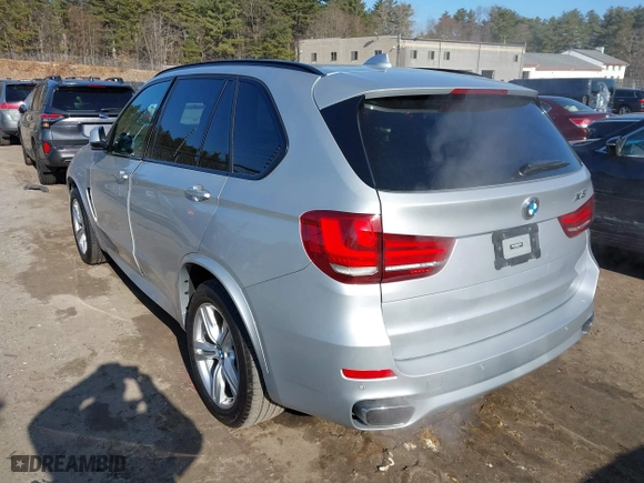 2016 BMW X5 xDrive35i with VIN 5UXKR0C58G0S93547, listed as a IAAI auction lot 41792909 with 155,304 mi miles. Bid and sale history available at carsss.com. Image 3.