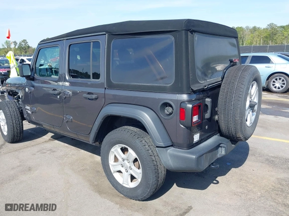2020 Jeep Wrangler Unlimited Sport Altitude with VIN 1C4HJXDG7LW215344, listed as a IAAI auction lot 41924460 with 51,802 mi miles. Bid and sale history available at carsss.com. Image 3.
