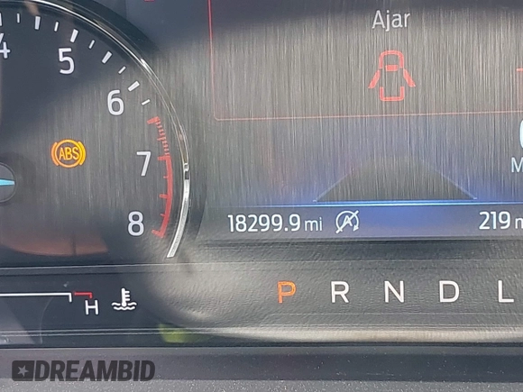2023 Ford Explorer XLT with VIN 1FMSK7DH5PGB69004, listed as a IAAI auction lot 42517662 with 18,299 mi miles and . Bid and sale history available at DreamBid. Image 15.