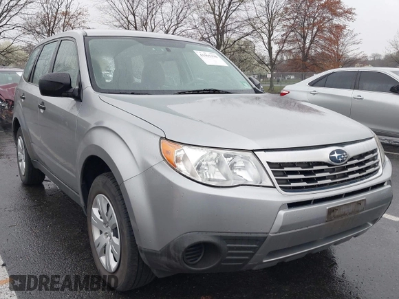 2010 Subaru Forester 2.5X with VIN JF2SH6AC8AH746620, listed as a IAAI auction lot 41965198 with 133,887 mi miles. Bid and sale history available at carsss.com. Image 1.