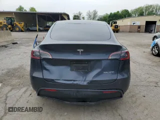 2024 Tesla Model Y Long Range с VIN 7SAYGDEE3RA328991, выставлен на аукционе Copart как лот 56637455 с пробегом Не указан миль и Списание • Salvage title. История ставок и продаж доступна на DreamBid. Изображение 6.
