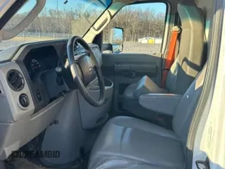 2017 Ford E-Series Commercial with VIN 1FDWE3F6XHDC49639, listed as a Copart auction lot 41752735 with 119,743 mi miles and Clean Title. Bid and sale history available at carsss.com. Image 9.