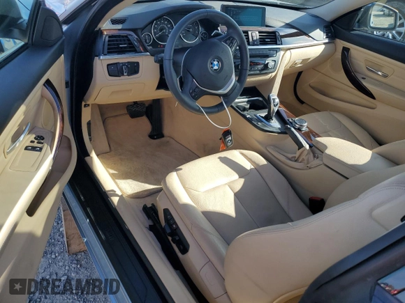2015 BMW 4 Series 428i z VIN WBA3N7C50FK223230, wystawiony jako Copart lot #52608745 z przebiegiem 81 695 mil mil oraz Szkoda całkowita • Salvage title. Historia ofert i sprzedaży dostępna na DreamBid. Obrazek 8.