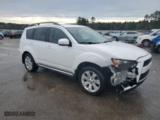 2010 Mitsubishi Outlander SE with VIN JA4AS3AW3AZ006837, listed as a Copart auction lot 83520134 with 91,672 mi miles and Salvage Title. Bid and sale history available at carsss.com. Image 4.