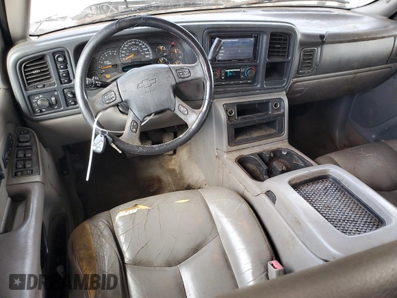2005 Chevrolet Suburban Z71 with VIN 3GNFK16ZX5G166830, listed as a Copart auction lot 62769755 with 430,459 mi miles and Salvage title. Bid and sale history available at DreamBid. Image 8.