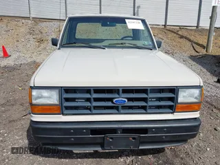 1989 Ford Ranger XLT with VIN 1FTCR10A8KUB41928, listed as a IAAI auction lot 42107348 with 89,548 mi miles. Bid and sale history available at carsss.com. Image 17.