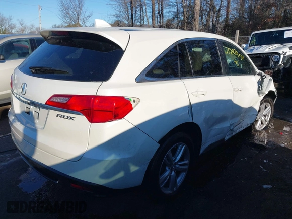 2014 Acura RDX Tech Pkg with VIN 5J8TB3H59EL006847, listed as a IAAI auction lot 41292354 with 135,300 mi miles. Bid and sale history available at carsss.com. Image 4.