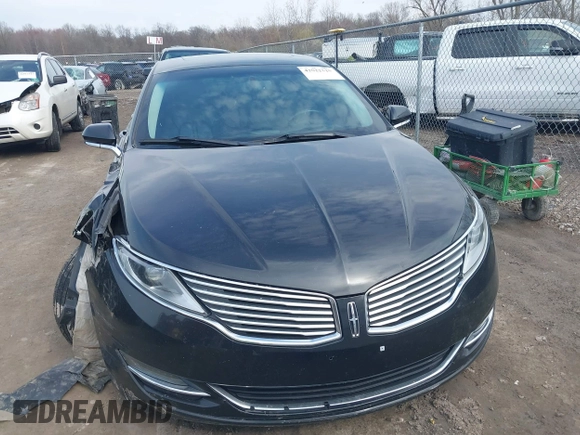 2014 Lincoln MKZ with VIN 3LN6L2J94ER811877, listed as a IAAI auction lot 42022519 with 178,972 mi miles. Bid and sale history available at carsss.com. Image 12.