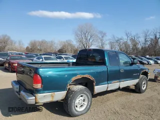 1997 Dodge Dakota z VIN 1B7GG23Y6VS264634, wystawiony jako Copart lot #50611355 z przebiegiem 221 823 mil mil oraz Szkoda całkowita • Salvage title. Historia ofert i sprzedaży dostępna na DreamBid. Obrazek 3.