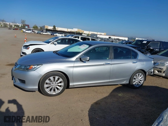 2014 Honda Accord Sedan LX with VIN 1HGCR2F39EA204167, listed as a IAAI auction lot 42086879 with 129,596 mi miles. Bid and sale history available at carsss.com. Image 15.