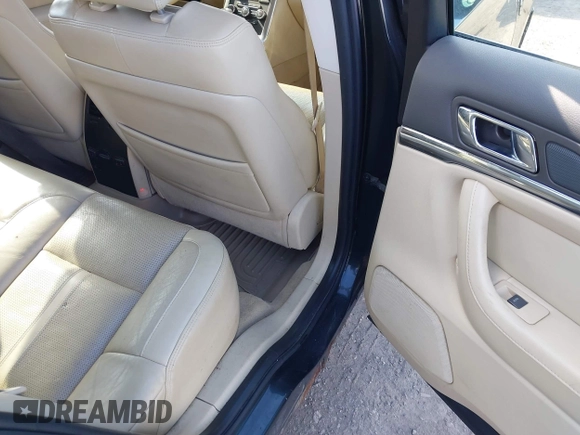 2010 Lincoln MKS with VIN 1LNHL9ER9AG604947, listed as a IAAI auction lot 41552721 with 143,130 mi miles. Bid and sale history available at carsss.com. Image 8.