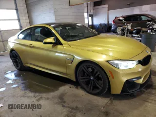 2015 BMW M4 with VIN WBS3R9C55FF708841, listed as a Copart auction lot 37322644 with 213,527 mi miles. Bid and sale history available at carsss.com. Image 4.