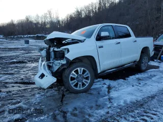 2019 Toyota Tundra SR5 z VIN 5TFAY5F12KX828829, wystawiony jako Copart lot #44032935 z przebiegiem Nie podano mil oraz Szkoda całkowita • Salvage title. Historia ofert i sprzedaży dostępna na DreamBid. Obrazek 1.
