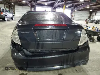 2010 Ford Fusion SE z VIN 3FAHP0HA1AR416870, wystawiony jako Copart lot #55585835 z przebiegiem 58 211 mil mil oraz Szkoda całkowita • Salvage title. Historia ofert i sprzedaży dostępna na DreamBid. Obrazek 6.