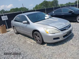 2007 Honda Accord LX z VIN 1HGCM56437A049997, wystawiony jako IAAI lot #42424854 z przebiegiem 250 811 mil mil oraz . Historia ofert i sprzedaży dostępna na DreamBid. Obrazek 1.