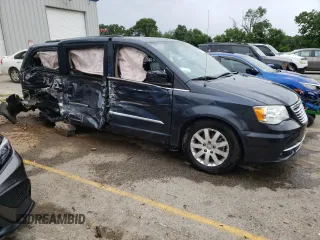 2014 Chrysler Town & Country Touring with VIN 2C4RC1BG9ER435272, listed as a Copart auction lot 57973154 with 190,381 mi miles and Non Repairable. Bid and sale history available at carsss.com. Image 4.