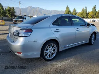 2010 Lexus HS with VIN JTHBB1BA2A2001136, listed as a Copart auction lot 79146324 with 123,623 mi miles and Salvage Title. Bid and sale history available at carsss.com. Image 3.