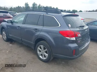 2014 Subaru Outback 2.5i Premium with VIN 4S4BRBDC4E3207670, listed as a IAAI auction lot 42124482 with 71,777 mi miles. Bid and sale history available at carsss.com. Image 3.